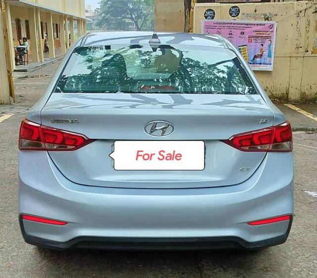 https://images10.gaadi.com/usedgaadi-sellcar/UsedCar/e99d71fa-426a-4de4-98d4-34e7a8e900af/9888ec06-f930-4577-aa8c-be33f68d0998.jpeg?imwidth=6401