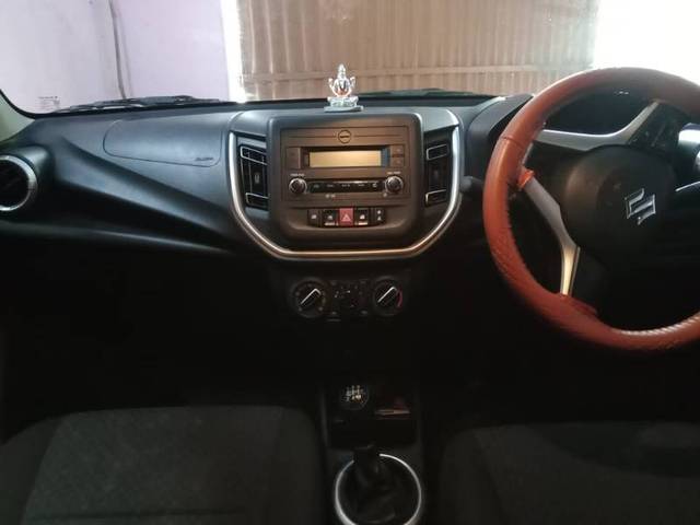 https://images10.gaadi.com/usedgaadi-sellcar/UsedCar/e9a24eae-9cbf-4f30-977e-24835d332435/722ddfd0-b482-4f11-83e0-6f7624cbf831.jpg?imwidth=6402
