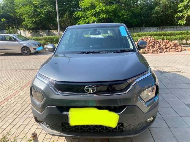 https://images10.gaadi.com/usedgaadi-sellcar/UsedCar/e9bb2b6c-2c4c-4a0f-9e63-1118e6f126f8/6876e2ae-3d81-462e-8ee9-5ad8d0625e1d.jpeg?imwidth=6400