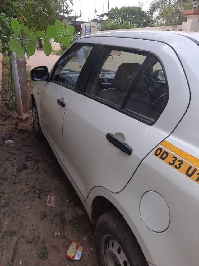 https://images10.gaadi.com/usedgaadi-sellcar/UsedCar/e9e45ac5-24c7-4407-ba38-8946da8cd905/3d085d0d-95db-44b4-9744-16d486e70b59.jpg?imwidth=6402