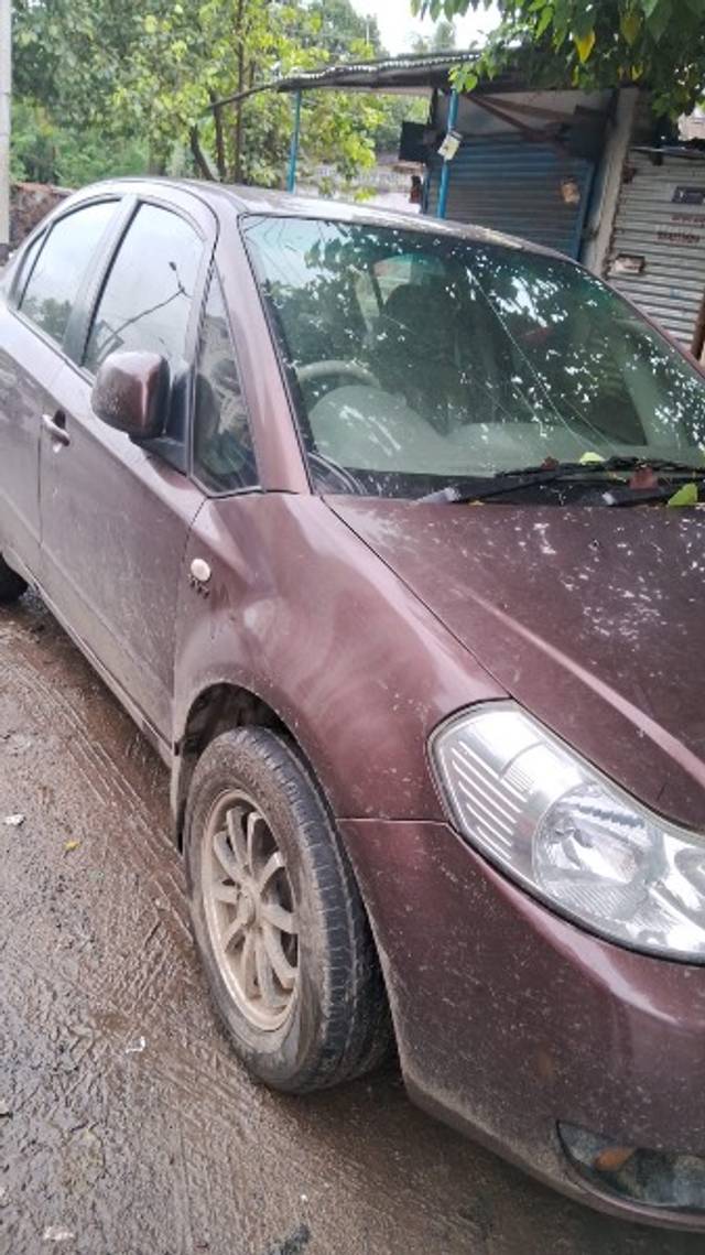 https://images10.gaadi.com/usedgaadi-sellcar/UsedCar/e9f3d0d3-313b-411f-9c28-d83426a06e3b/00477a78-c12c-481d-947c-0884c4474b31.jpeg?imwidth=6401