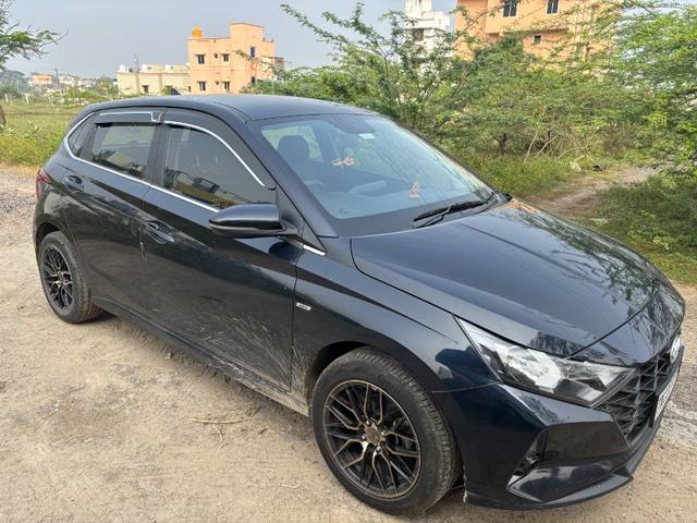 https://images10.gaadi.com/usedgaadi-sellcar/UsedCar/ea0f9412-5817-456b-bc06-7be854aea796/0cf87e74-dd28-41fc-afb1-bd2825fb7c73.jpeg?imwidth=6400