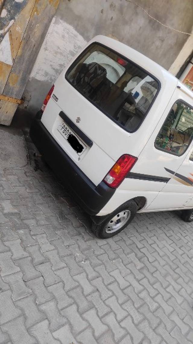 https://images10.gaadi.com/usedgaadi-sellcar/UsedCar/ea1638b3-3a4f-447b-a153-d959f26bd487/1cedc77a-dfd2-42a5-8403-fc5c6091f269.jpeg?imwidth=6402