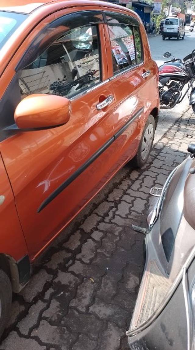 https://images10.gaadi.com/usedgaadi-sellcar/UsedCar/ea2a2413-26d3-42bf-bb7e-62198b90c62d/4e5ed44d-9141-4539-9102-c3fb1126c22e.jpeg?imwidth=6402