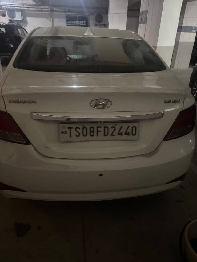 https://images10.gaadi.com/usedgaadi-sellcar/UsedCar/ea2e301d-b865-4bd3-a931-9d5a5f3c38dc/d74706d4-5538-458f-ba81-9fe0a6f7b3cc.jpeg?imwidth=6402