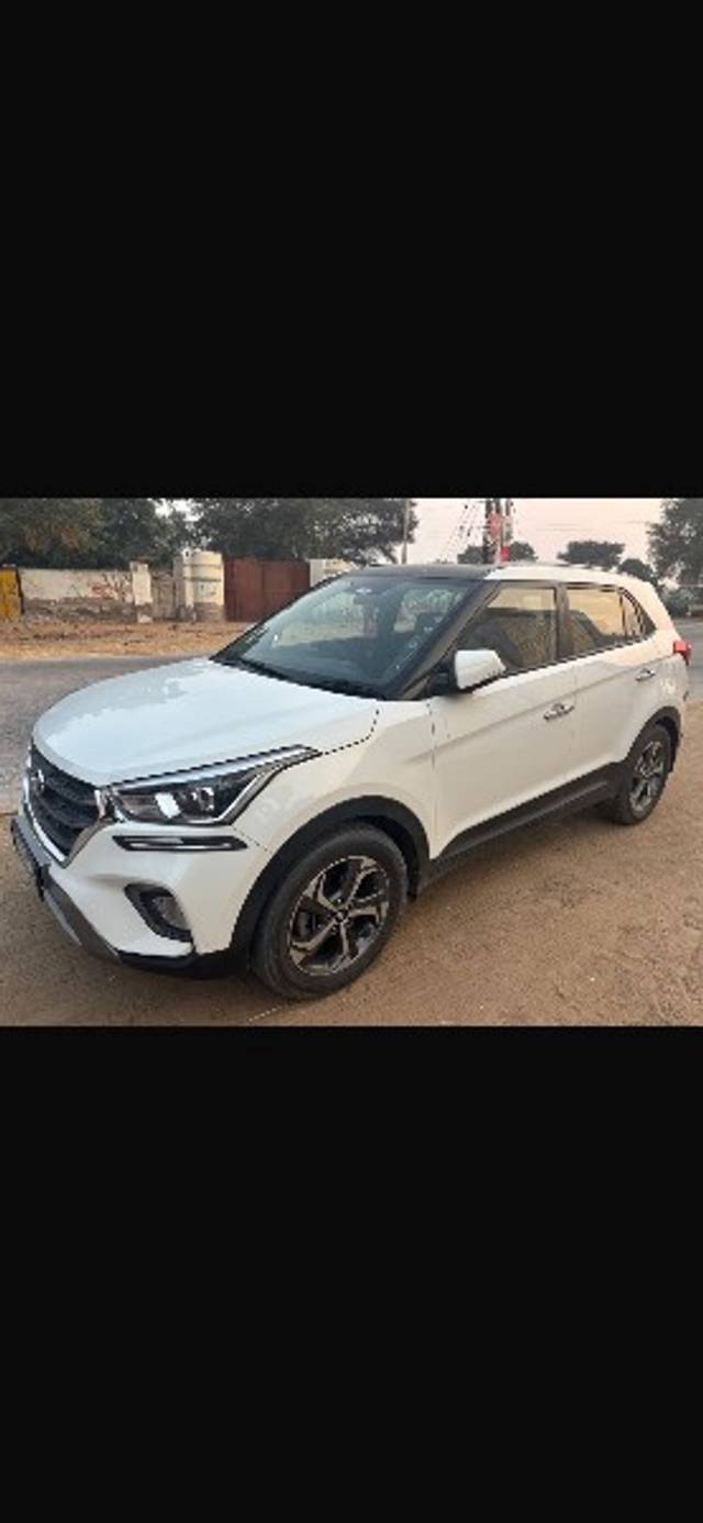 https://images10.gaadi.com/usedgaadi-sellcar/UsedCar/ea36222b-c557-49a4-a7e9-2b06a9b2e860/420b92cd-60d1-4be9-8932-308efd107358.jpg?imwidth=6401