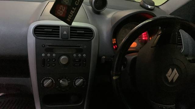 https://images10.gaadi.com/usedgaadi-sellcar/UsedCar/eae4c6ef-8eb5-4bc4-98ef-af99690746c3/914573d8-66e7-484f-989c-be2fb27e875a.jpeg?imwidth=6402