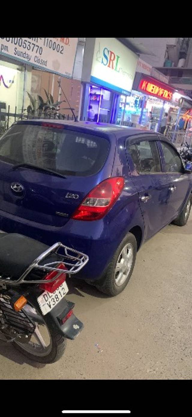 https://images10.gaadi.com/usedgaadi-sellcar/UsedCar/ecfa405c-a969-4398-843c-8e9482454f52/4ca0032a-3e6b-4ced-88b2-b5bc08fa4a7b.png?imwidth=6401