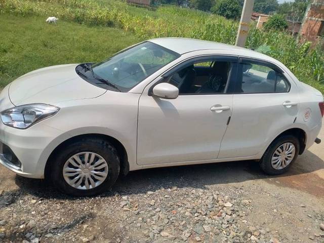 https://images10.gaadi.com/usedgaadi-sellcar/UsedCar/ed1634f4-5feb-4bb3-a1dc-43d755c42fd9/0fa88da7-edd2-4b27-a878-320eb89a466d.jpg?imwidth=6402