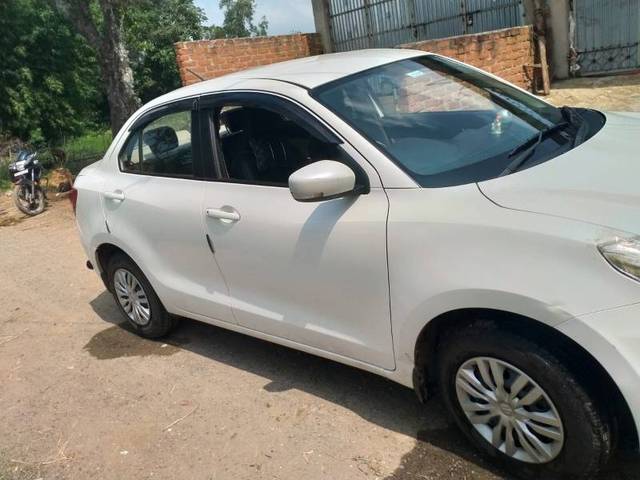 https://images10.gaadi.com/usedgaadi-sellcar/UsedCar/ed1634f4-5feb-4bb3-a1dc-43d755c42fd9/363fc143-9715-4ed9-b416-046714103615.jpg?imwidth=6401