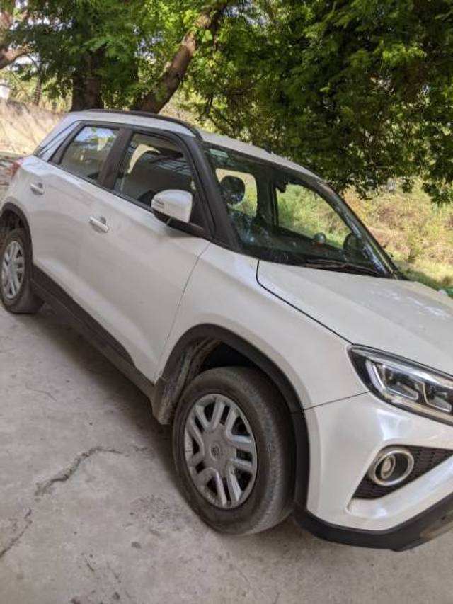 https://images10.gaadi.com/usedgaadi-sellcar/UsedCar/ed35dfd5-9163-4632-99cb-5ab90d6042e1/781cea7d-c181-4dae-82a6-3a7211b7fc9c.jpg?imwidth=6400