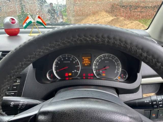 https://images10.gaadi.com/usedgaadi-sellcar/UsedCar/ed57b283-a210-47cc-b863-681688f6578c/8b2b7451-7b44-4ec4-b801-10a2561c58b0.jpg?imwidth=6402