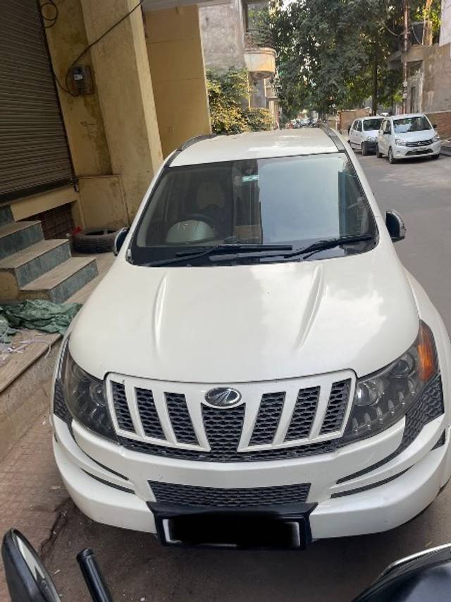 https://images10.gaadi.com/usedgaadi-sellcar/UsedCar/ee703e31-ea9e-4b83-b9d1-fc7a944c535a/a3e3654d-426d-48ed-9261-fb85c1fef055.jpeg?imwidth=6401