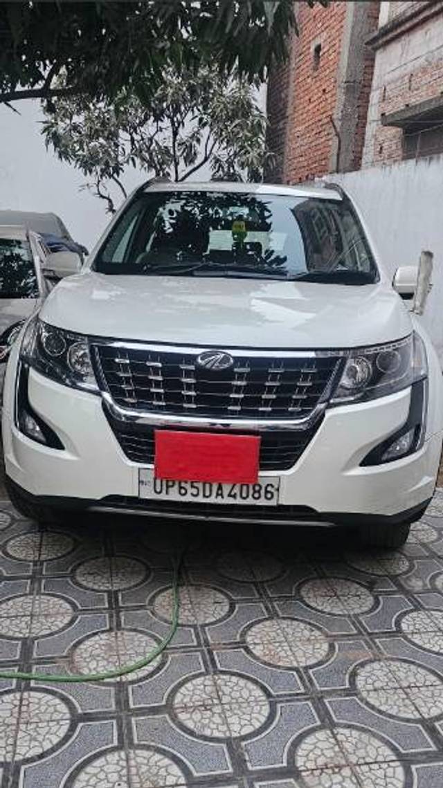 https://images10.gaadi.com/usedgaadi-sellcar/UsedCar/ee744c55-53fe-4f81-8ad5-3d9a2ad6e815/b77c0fc4-2775-4315-8ce9-3a5c202a251a.webp?imwidth=6401