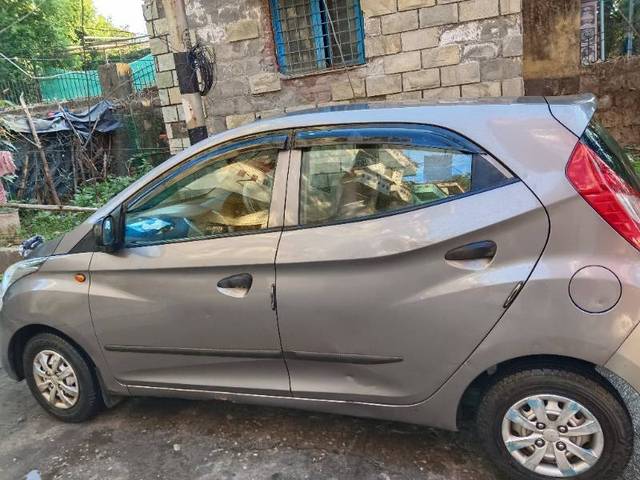 https://images10.gaadi.com/usedgaadi-sellcar/UsedCar/ee948eb6-6c63-4532-a769-f31995b4edca/a1aaea86-4ef7-451a-8a68-5bd4353fcf07.jpg?imwidth=6402