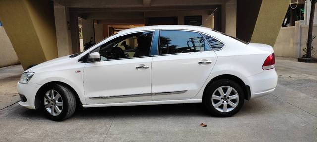 https://images10.gaadi.com/usedgaadi-sellcar/UsedCar/eebe65e0-68c4-41c1-97c0-faee39255626/8f12731e-0c4f-48a5-9cb8-6d2f8fca3b9e.jpg?imwidth=6400