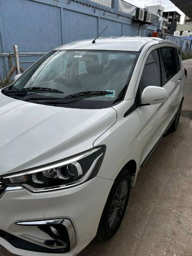 https://images10.gaadi.com/usedgaadi-sellcar/UsedCar/eed73bc1-74ac-402a-8ee9-d884104f243b/b5807814-d915-463c-bedd-2923df54920d.jpg?imwidth=6400