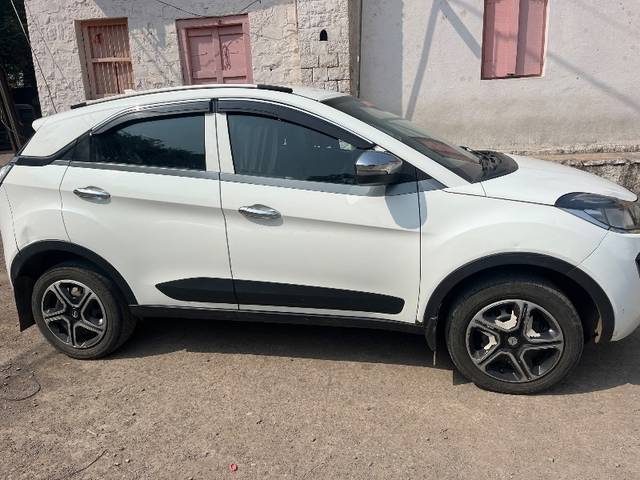 https://images10.gaadi.com/usedgaadi-sellcar/UsedCar/eeff6349-fb10-4128-9ad8-2f425d346014/4548558d-d669-4d38-85ab-934df7cac7ab.jpeg?imwidth=6401