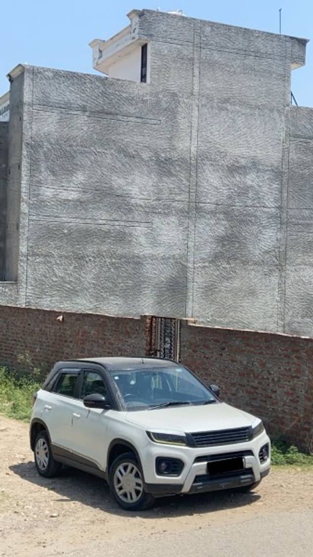 https://images10.gaadi.com/usedgaadi-sellcar/UsedCar/efd62eb9-49e9-4113-b82f-4a8a36985404/9094f814-50d1-48c5-9d24-f2fe31a023c3.jpeg?imwidth=6400