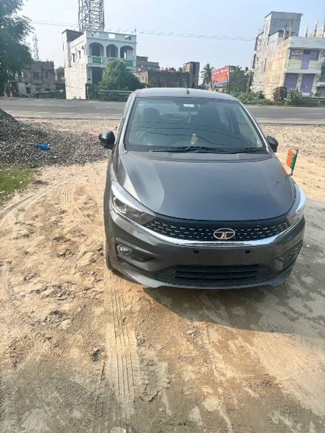 https://images10.gaadi.com/usedgaadi-sellcar/UsedCar/f00e0956-5d2a-423c-96a2-99e2c167bdc0/f1fa5a23-16c5-440c-9bcd-644fc7ea7c29.jpeg?imwidth=6400