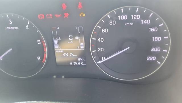 https://images10.gaadi.com/usedgaadi-sellcar/UsedCar/f03727c2-f1fb-44c0-8536-3ae1e3adaa2b/d72e9c78-3b0a-4316-ae21-c9380d7cced6.jpg?imwidth=6402