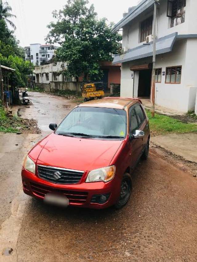 https://images10.gaadi.com/usedgaadi-sellcar/UsedCar/f03c8ff6-09a7-4e6c-8211-d309c2ff361d/630ffd8d-6185-4747-8695-70df90cb82bd.jpg?imwidth=6402