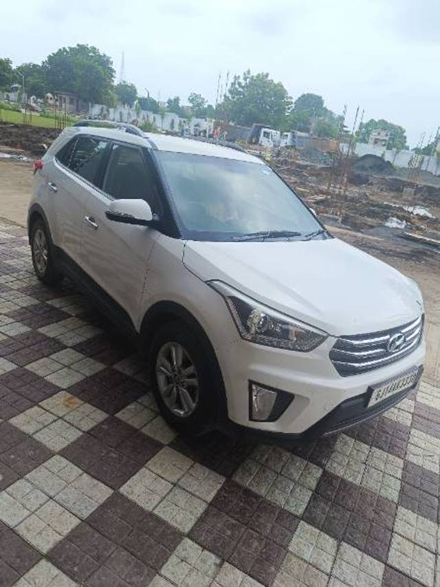 https://images10.gaadi.com/usedgaadi-sellcar/UsedCar/f04674dc-9c05-4c71-ada7-9ea18c1eea68/b8198e4d-5a13-4624-9e16-74ea94d6ed1e.jpg?imwidth=6400