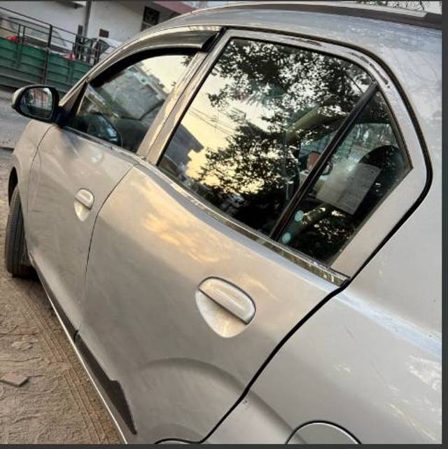 https://images10.gaadi.com/usedgaadi-sellcar/UsedCar/f06e2a85-7f25-444b-accf-2bc30a91a4fd/bbc6bf03-e28b-4180-b531-c2661ae76c15.png?imwidth=6402