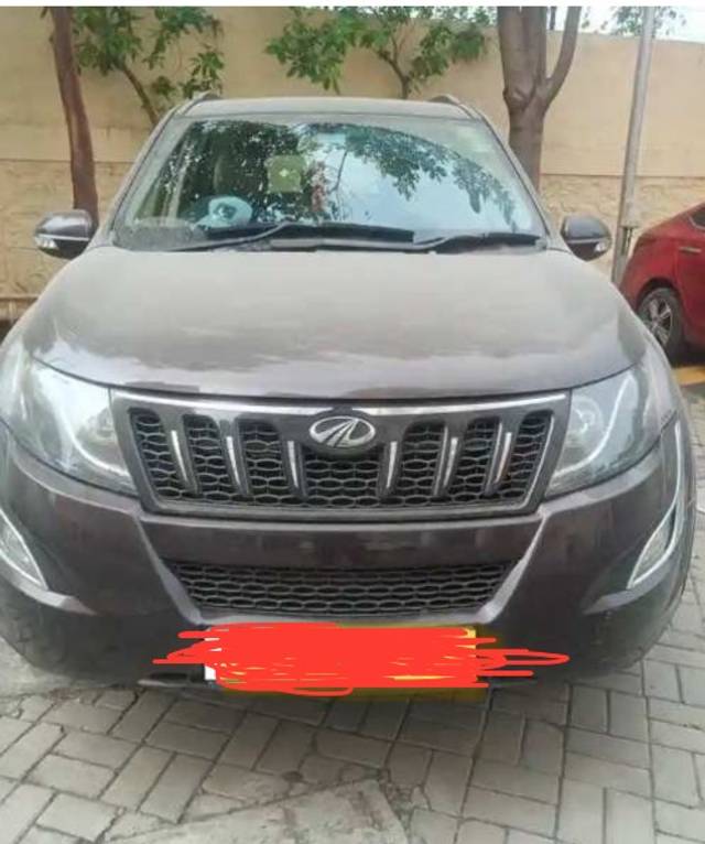 https://images10.gaadi.com/usedgaadi-sellcar/UsedCar/f06f24fc-999d-4d88-a1f9-2b5d1c47d0f5/4d6a8ef6-5b7c-414c-9a1e-d11e4c5a4cd1.jpeg?imwidth=6400