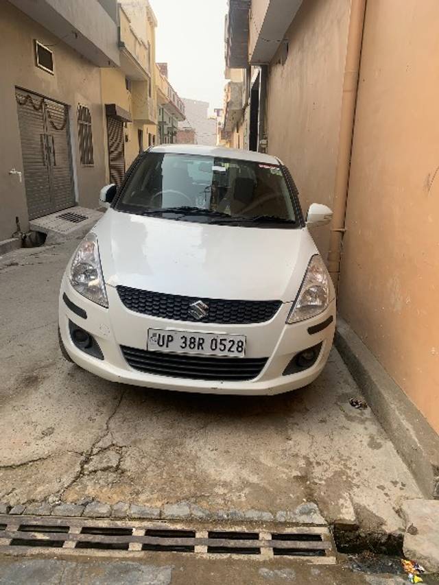 https://images10.gaadi.com/usedgaadi-sellcar/UsedCar/f0fdc1d6-5c28-408a-9458-678020a62360/fa04429d-706f-46f1-8b53-69d816381713.jpeg?imwidth=6400