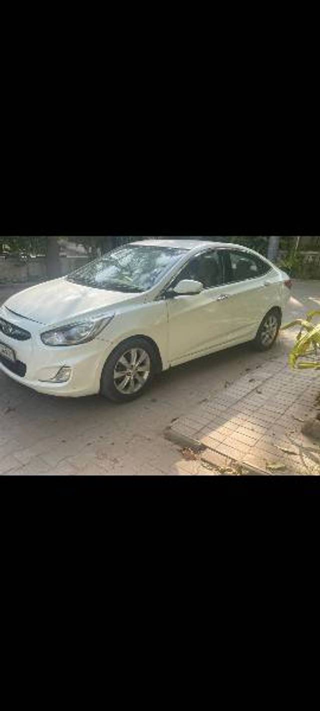 https://images10.gaadi.com/usedgaadi-sellcar/UsedCar/f100d8c0-4901-4db2-87cc-41111d484c77/ce6b9de9-b670-4eef-ab83-25d470281580.jpg?imwidth=6400