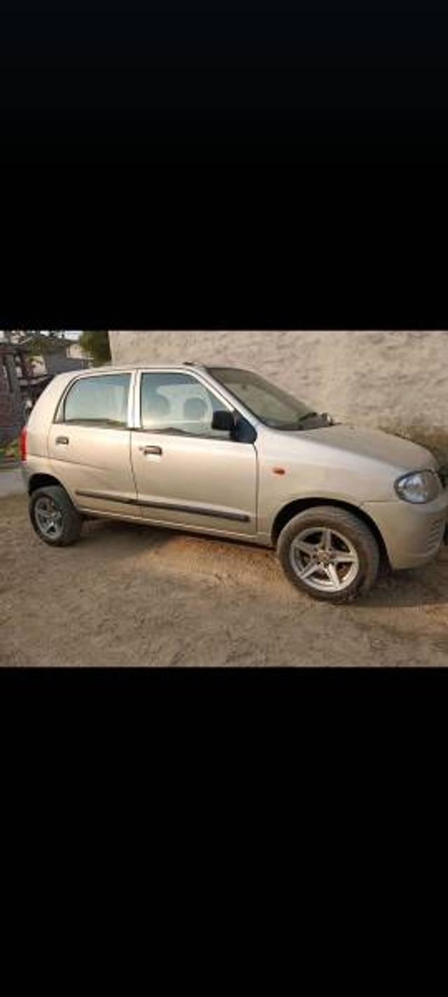 https://images10.gaadi.com/usedgaadi-sellcar/UsedCar/f1577bce-20d3-42c5-be8f-4d7fe5e9492a/6d854997-7ae9-4b2d-9384-cc64cbfe8c1c.jpg?imwidth=6401