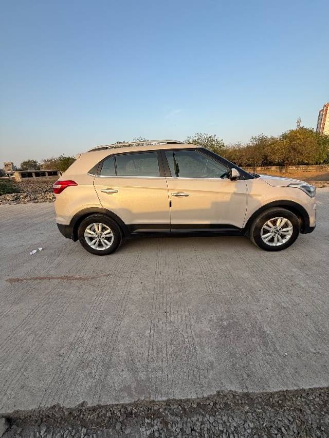 https://images10.gaadi.com/usedgaadi-sellcar/UsedCar/f18576d6-52d3-4d2d-89bf-24e8f7019910/97fa81d6-975f-4f1b-84ee-0e178cb7e993.jpeg?imwidth=6401