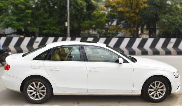 https://images10.gaadi.com/usedgaadi-sellcar/UsedCar/f1f1db11-7ac2-4905-8509-23f08e4ed6b3/59a8d1ef-2005-4e42-b3c1-b4b433829433.jpg?imwidth=6401