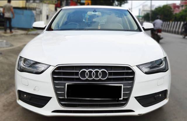 https://images10.gaadi.com/usedgaadi-sellcar/UsedCar/f1f1db11-7ac2-4905-8509-23f08e4ed6b3/baa52193-5b88-4960-8aa9-4ae414fabc81.jpg?imwidth=6400
