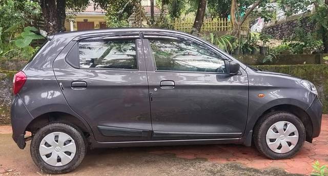 https://images10.gaadi.com/usedgaadi-sellcar/UsedCar/f22ce5b5-d81f-4fc7-930c-333a6cb86f9d/b674651c-39a9-4ce8-8316-f54312f8ae83.jpeg?imwidth=6401