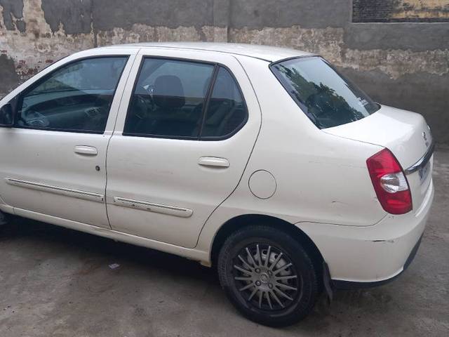 https://images10.gaadi.com/usedgaadi-sellcar/UsedCar/f25e6940-521e-44c0-a844-a66ccbc3f464/f73ac87f-ac6d-4649-8c2b-d4b277298193.jpg?imwidth=6401