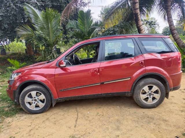 https://images10.gaadi.com/usedgaadi-sellcar/UsedCar/f27703d0-8ac9-43a5-9bac-0096ecf28578/4ccf9df6-f65f-4da2-84e4-8fc443dd1f40.jpg?imwidth=6400