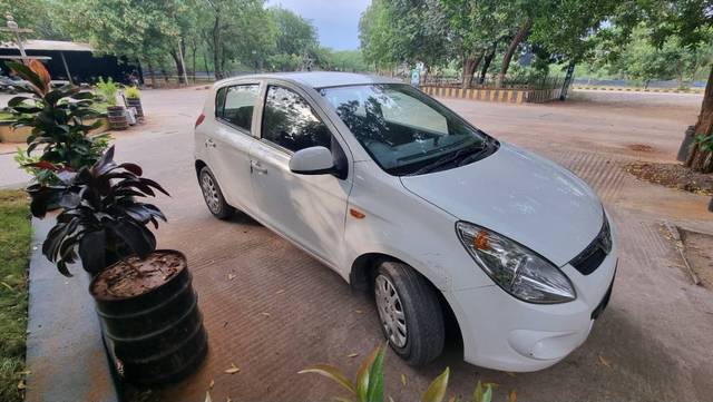 https://images10.gaadi.com/usedgaadi-sellcar/UsedCar/f30ae3aa-1cb0-4b77-b8e0-2cf9e5e5a454/86251d0c-fa24-4290-963b-10817bb645fc.jpg?imwidth=6400