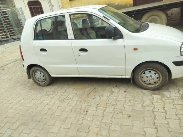 https://images10.gaadi.com/usedgaadi-sellcar/UsedCar/f3101cf8-a572-4a95-8517-c40f76031c22/c757d27b-f2cb-4e2a-bab5-179150c2ffff.jpg?imwidth=6401