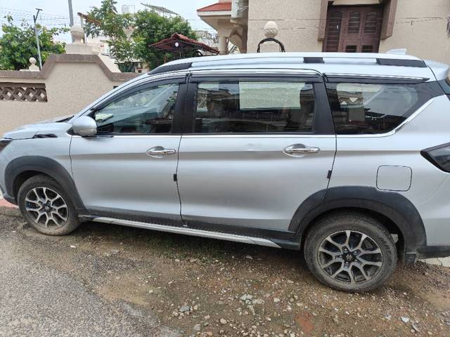 https://images10.gaadi.com/usedgaadi-sellcar/UsedCar/f325dc33-9bcb-4868-b66d-6c6bae1718e4/6a5464d1-bb1c-42a4-b34a-6adf54c1b941.jpg?imwidth=6402