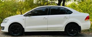 Volkswagen Vento 2013-2015 Volkswagen Vento 1.5 TDI Highline AT