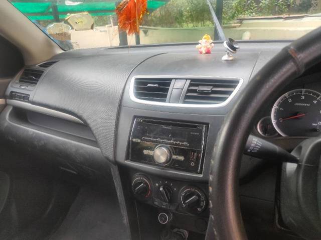 https://images10.gaadi.com/usedgaadi-sellcar/UsedCar/f397b036-0f57-4915-b00b-07db1e142473/7674d6a4-13d4-4a67-97d9-2d54d3dbabba.jpg?imwidth=6401