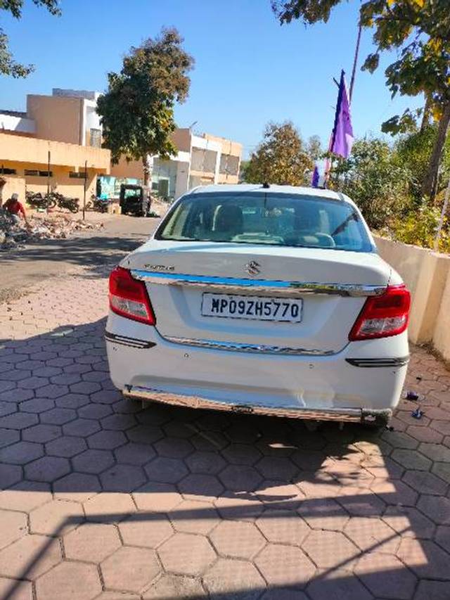 https://images10.gaadi.com/usedgaadi-sellcar/UsedCar/f3e8ce36-bab3-48c3-a262-8d584a541ebe/42f50968-6d0e-4926-9d8b-fcdea56f70d4.jpg?imwidth=6402