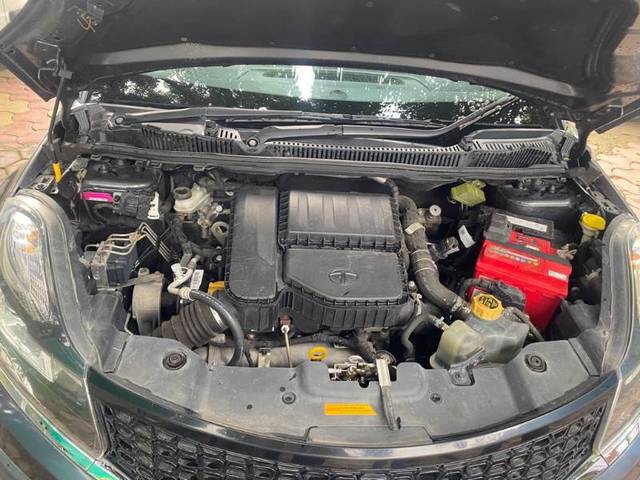 https://images10.gaadi.com/usedgaadi-sellcar/UsedCar/f41b1ef5-d1d4-4e87-83a3-049b94e5cf5d/5330249f-5dfc-4440-b3d9-1f9568dbf10d.jpg?imwidth=6402
