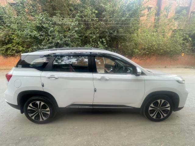 https://images10.gaadi.com/usedgaadi-sellcar/UsedCar/f4a48673-e452-439f-9bd0-715ba47adb78/5a0ed610-4015-431f-809b-04509f21db16.jpeg?imwidth=6401