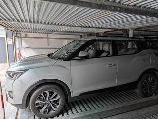 Mahindra XUV300 Mahindra XUV300 W8 Option Diesel BSVI