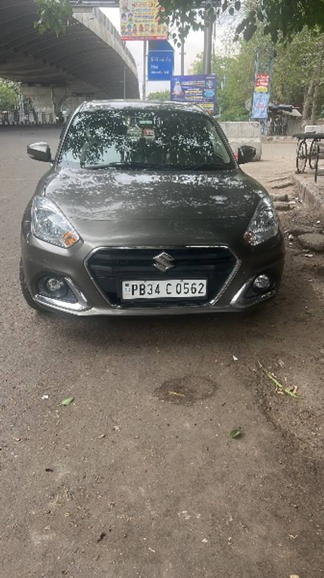 https://images10.gaadi.com/usedgaadi-sellcar/UsedCar/f5007c6ba/3994524a-14de-4f13-8f76-335c3dd60160.jpeg?imwidth=6400