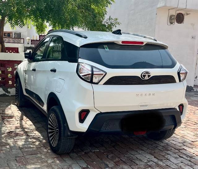 https://images10.gaadi.com/usedgaadi-sellcar/UsedCar/f5010caca/c89c81b2-ed9e-48e9-9b71-a8ac09d477a5.jpeg?imwidth=6401