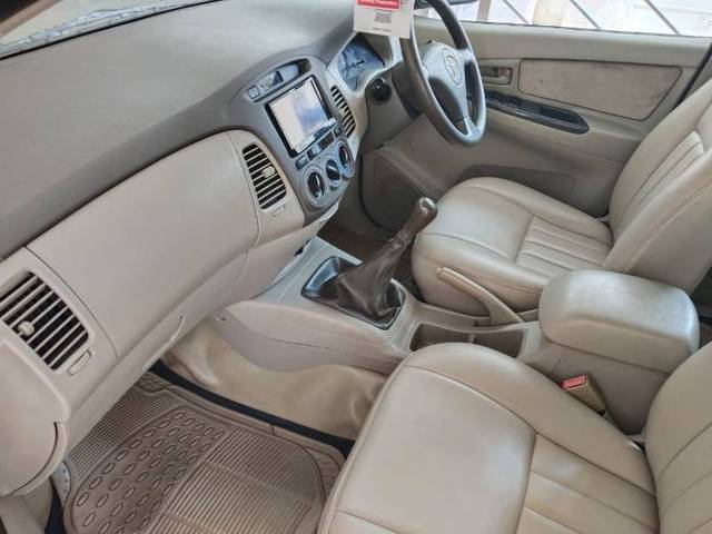 https://images10.gaadi.com/usedgaadi-sellcar/UsedCar/f5013a7aa/dcd5eddd-cf31-4414-82ac-ca4a4c3c0f7b.jpg?imwidth=6401
